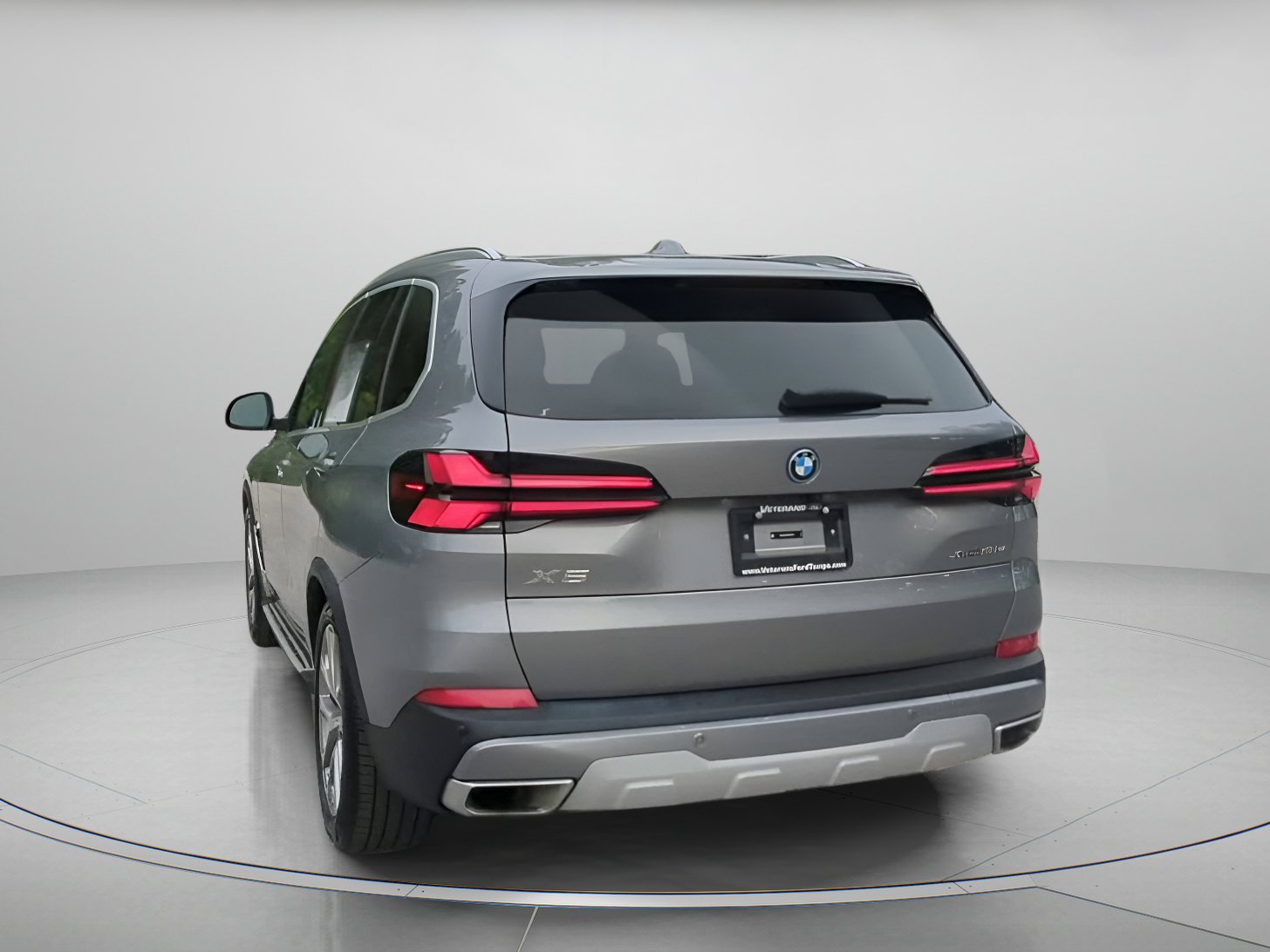 Used 2025 BMW X5 xDrive50e AWD/4WD image 22