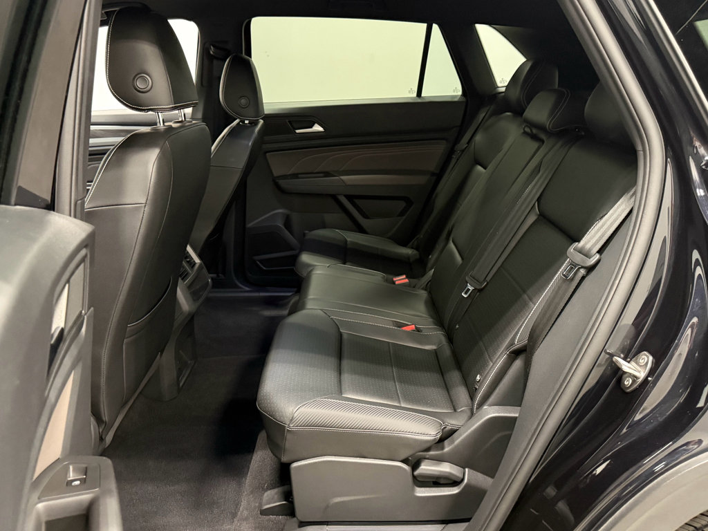 Used 2023 Volkswagen Atlas Cross Sport SE image 27