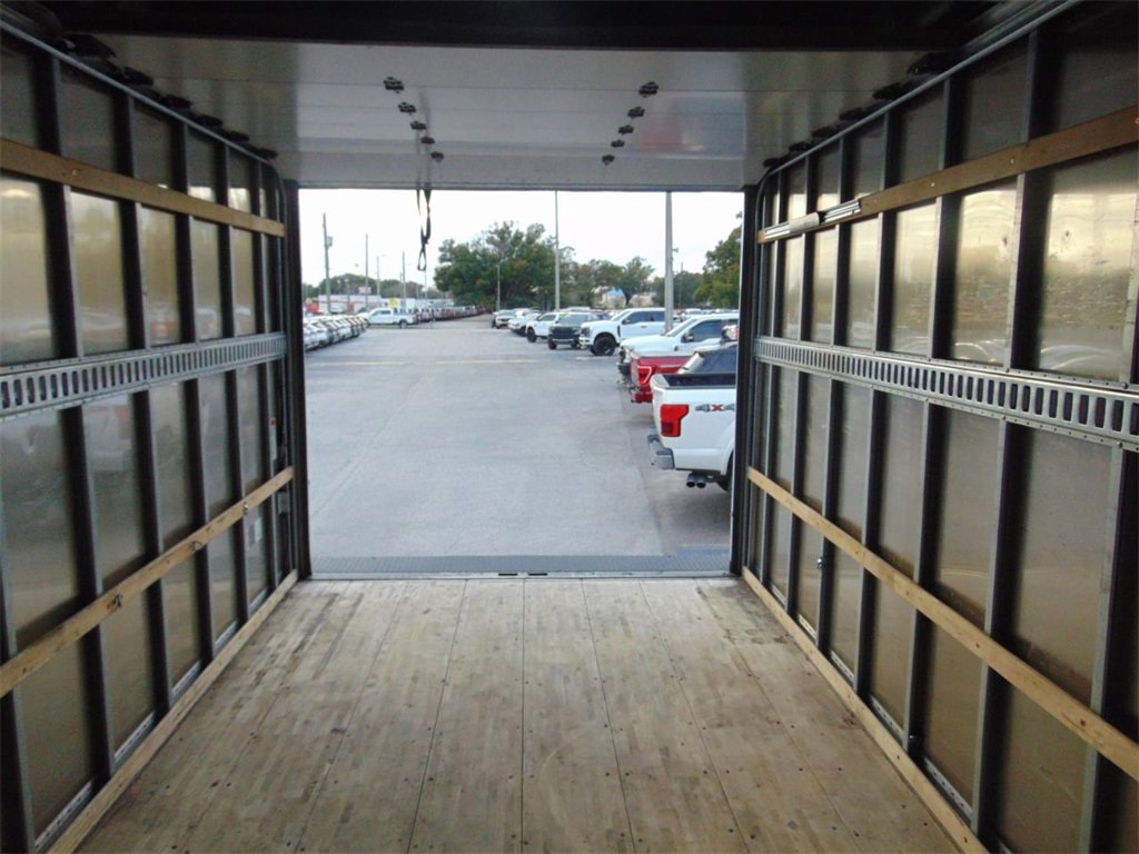 Certified 2024 Ford E-450 and Econoline 450 Super Duty w/ Power Windows & Locks Group image 11