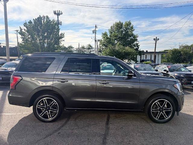 Certified 2019 Ford Expedition Limited w/ Equipment Group 303A AWD/4WD image 9