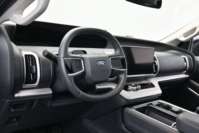 Certified 2025 Ford Expedition Active RWD image 17