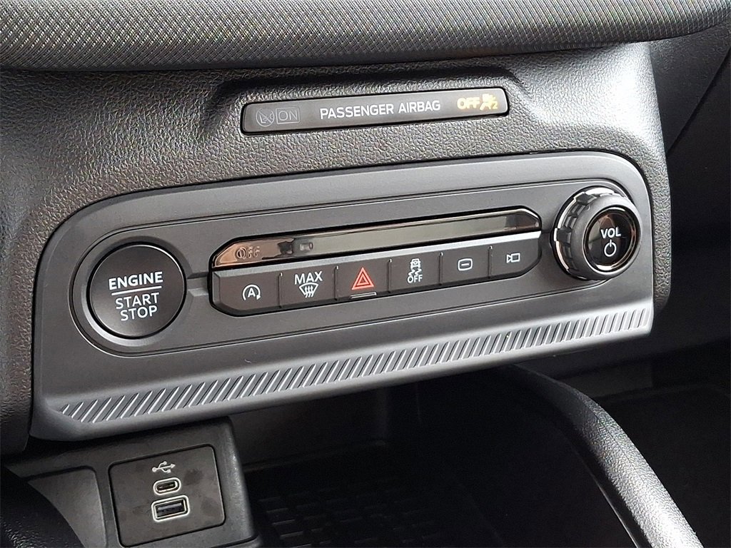 Certified 2025 Ford Bronco Sport Outer Banks image 16