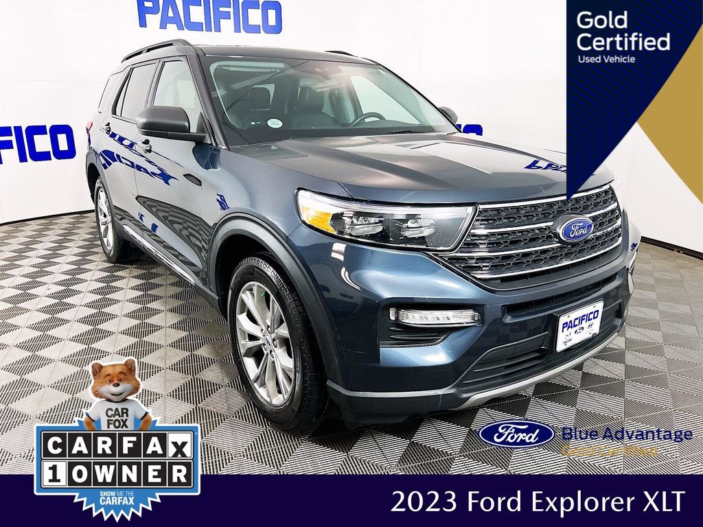 Certified 2023 Ford Explorer XLT w/ Equipment Group 202A