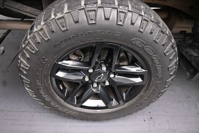 Used 2021 Chevrolet Silverado 1500 LT Trail Boss w/ Convenience Package II AWD/4WD image 15