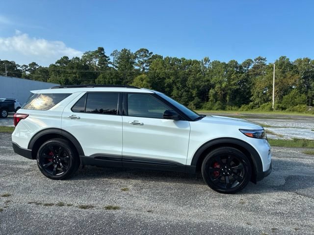 Certified 2020 Ford Explorer ST w/ ST Street Pack AWD/4WD image 2