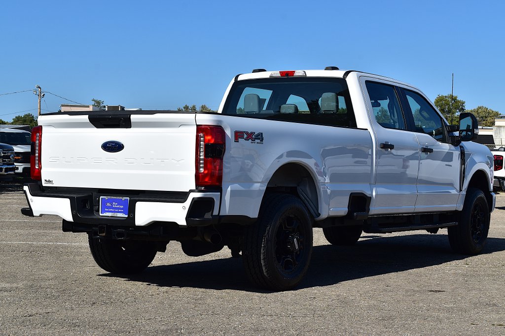 Certified 2025 Ford F350 XL w/ STX Appearance Package AWD/4WD image 8