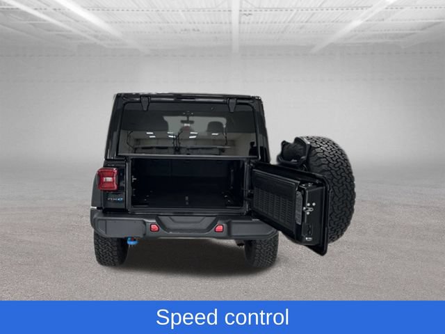 Used 2022 Jeep Wrangler Unlimited Rubicon 4xe AWD/4WD image 24