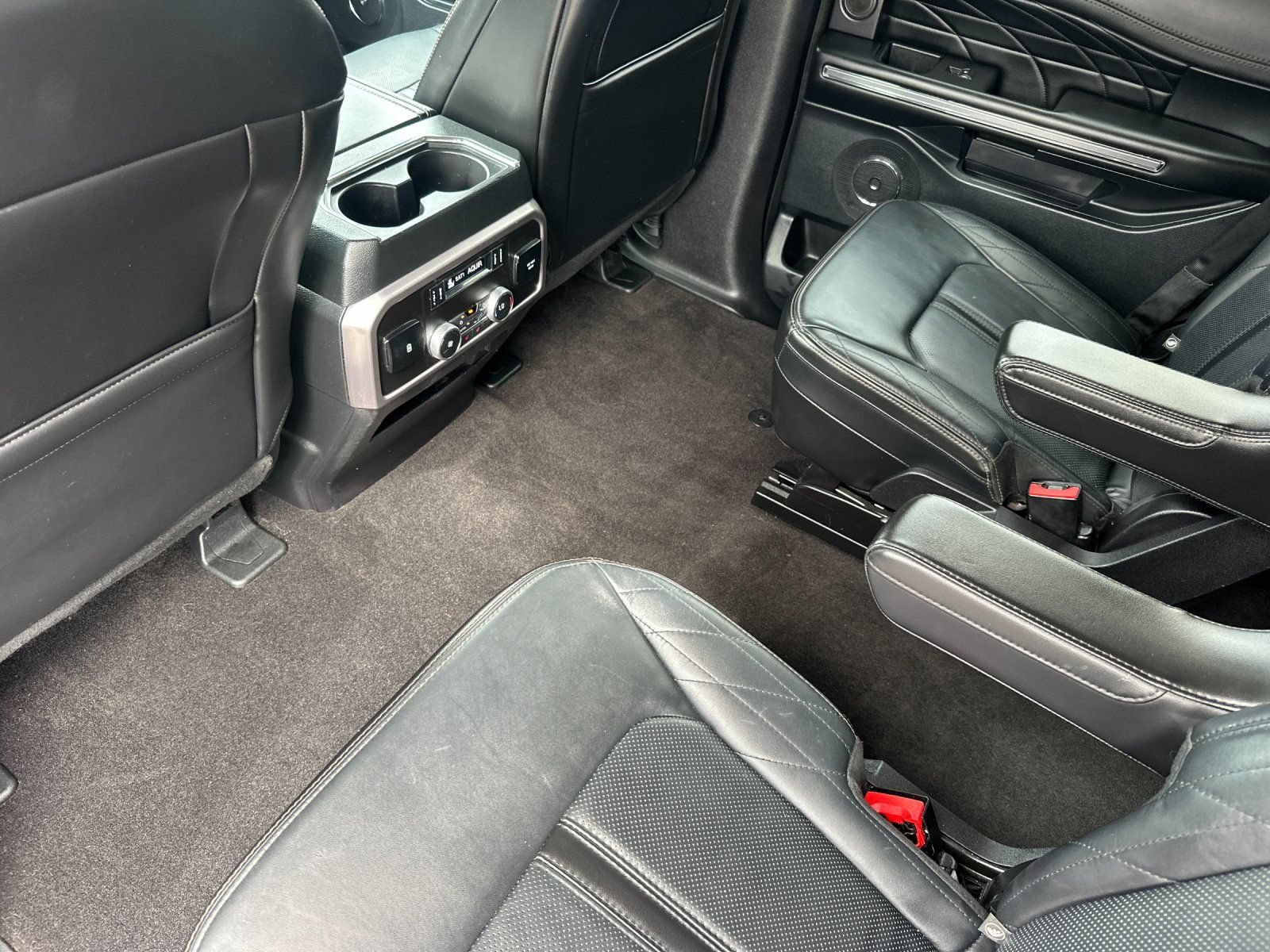 Certified 2020 Ford Expedition Platinum AWD/4WD image 13