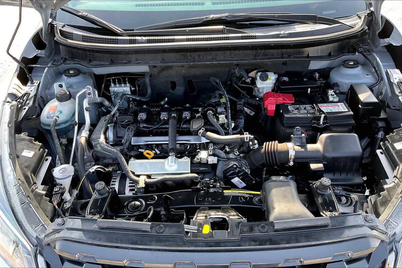 Used 2024 Nissan Kicks SR w/ SR Premium Package FWD image 27