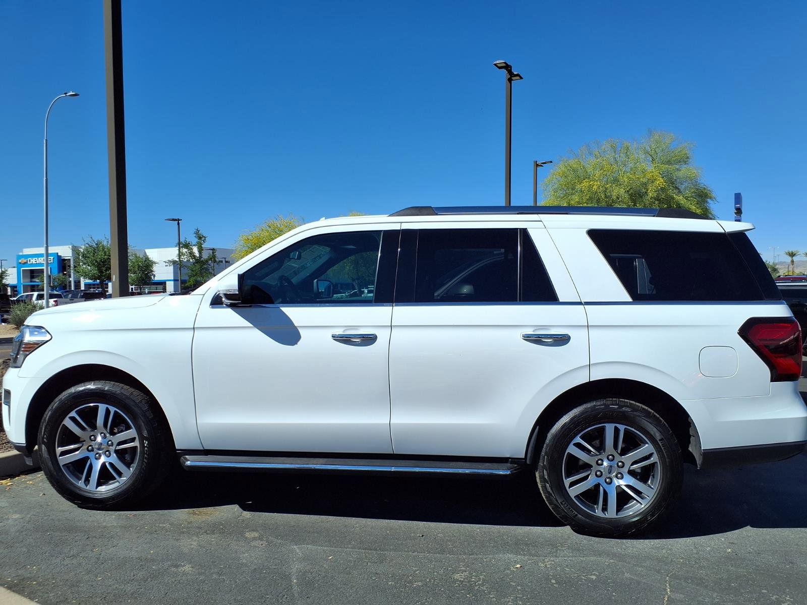 Certified 2023 Ford Expedition Limited RWD image 3