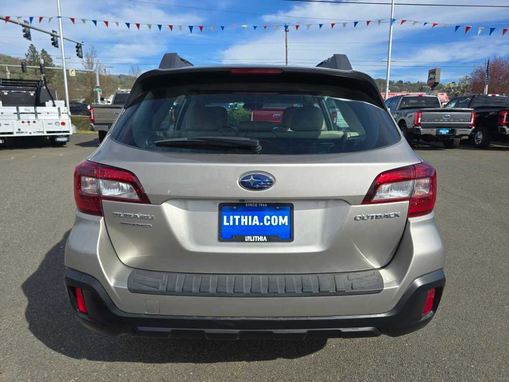 Used 2018 Subaru Outback 2.5i image 5
