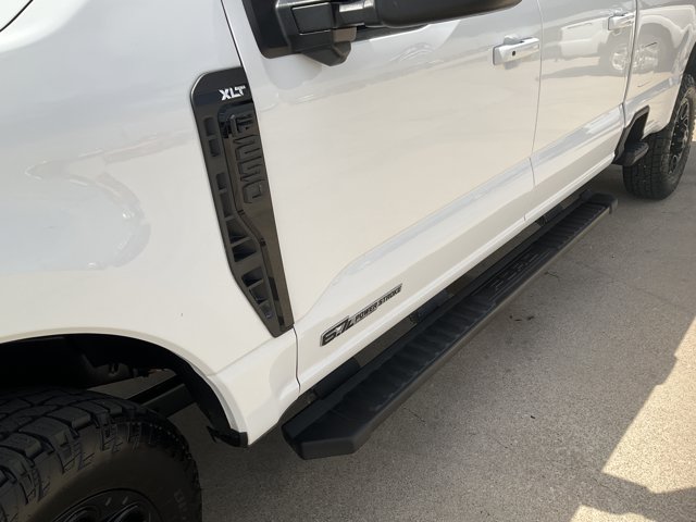 Certified 2025 Ford F250 XLT w/ Black Appearance Package AWD/4WD image 27