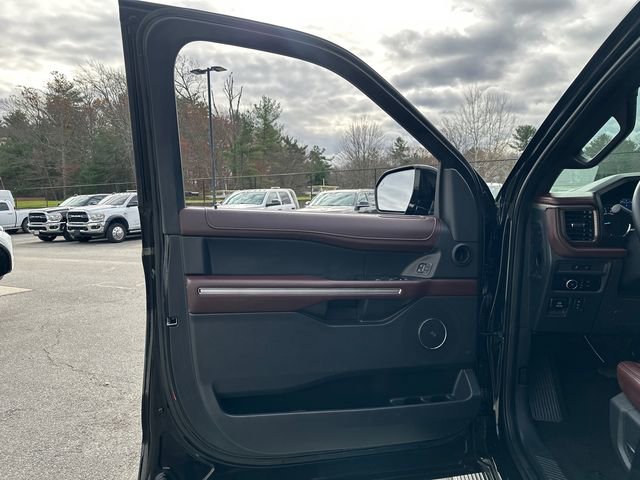 Certified 2024 Ford Expedition Max Limited image 28