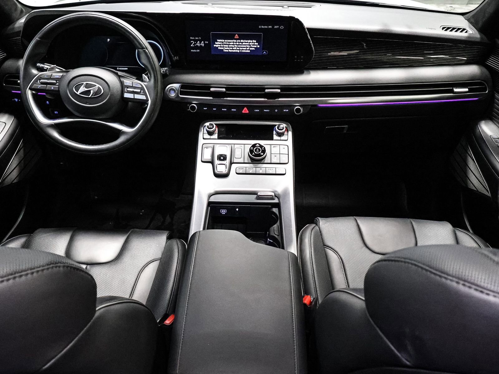 Used 2024 Hyundai Palisade Calligraphy image 25