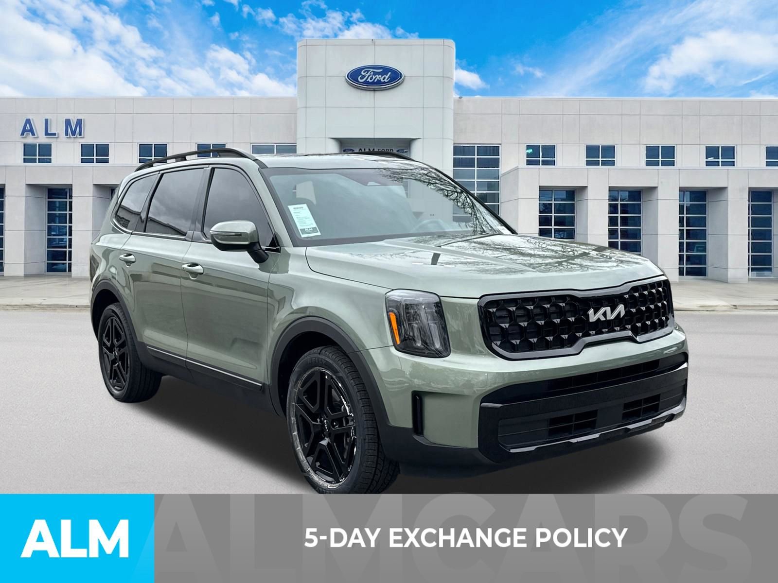 Used 2024 Kia Telluride EX X-Line image 3