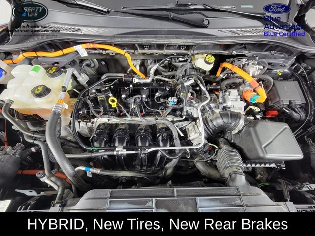 Certified 2024 Ford Escape ST-Line Select AWD/4WD image 35