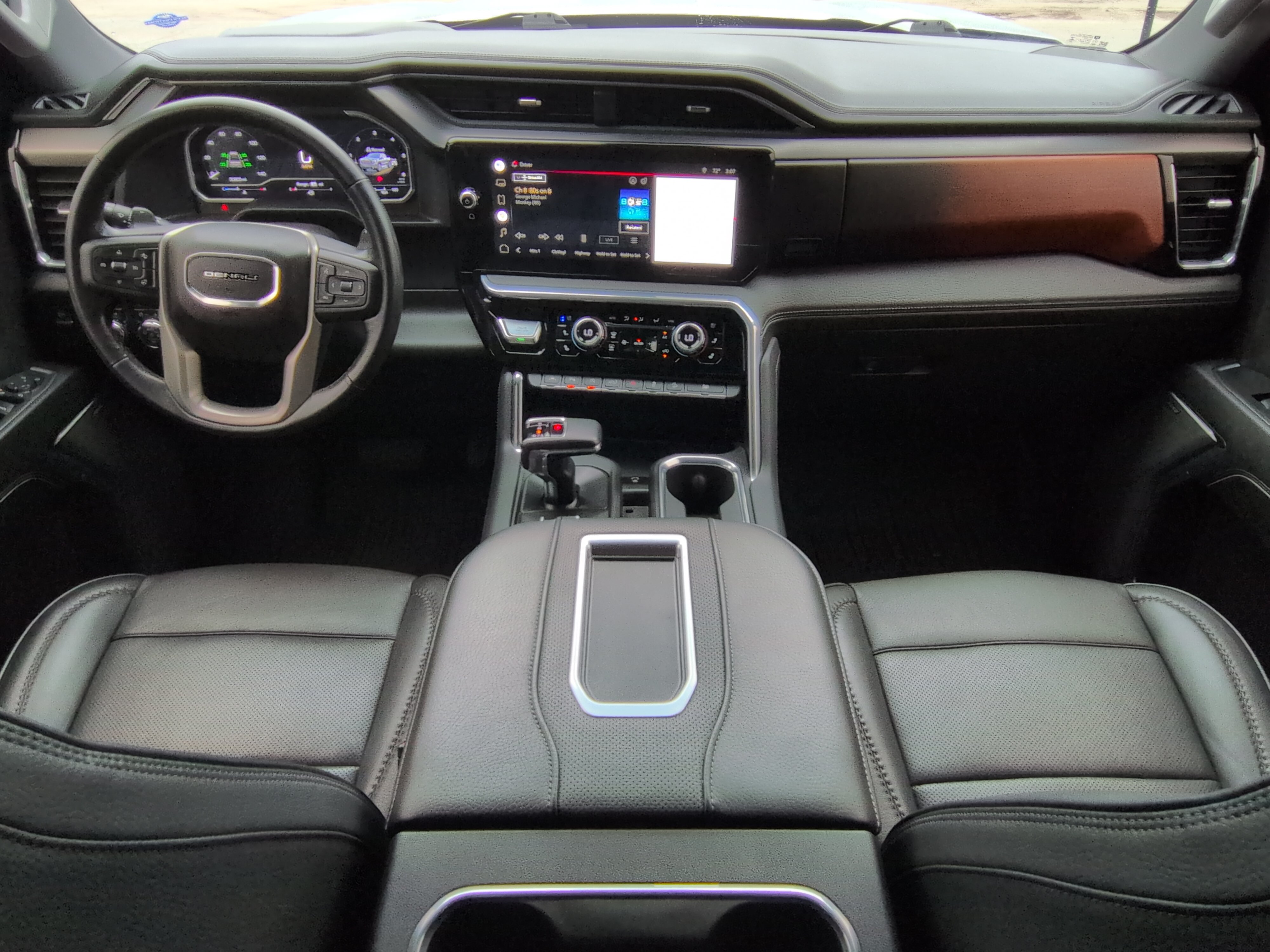 Used 2022 GMC Sierra 1500 Denali AWD/4WD image 13