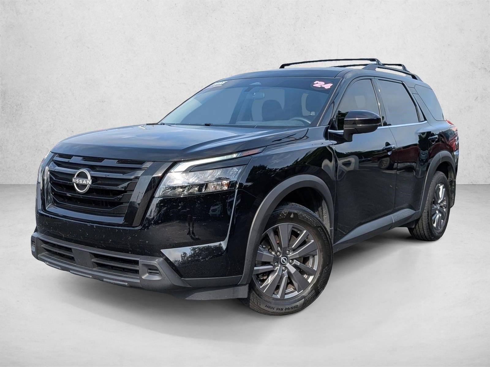 Used 2024 Nissan Pathfinder SV w/ SV Premium Package FWD image 1