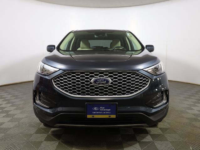 Certified 2024 Ford Edge SEL w/ Convenience Package AWD/4WD image 6