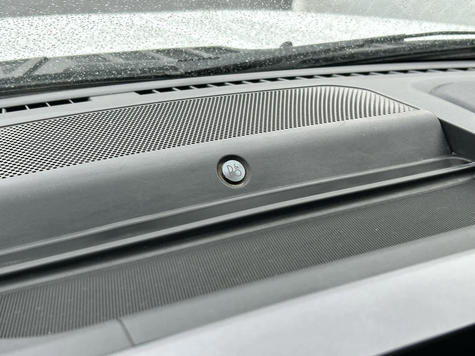 Certified 2025 Ford F150 Lariat w/ FX4 Off-Road Package image 38