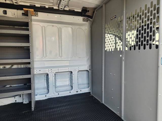 Certified 2022 Ford Transit 250 Medium Roof RWD image 20