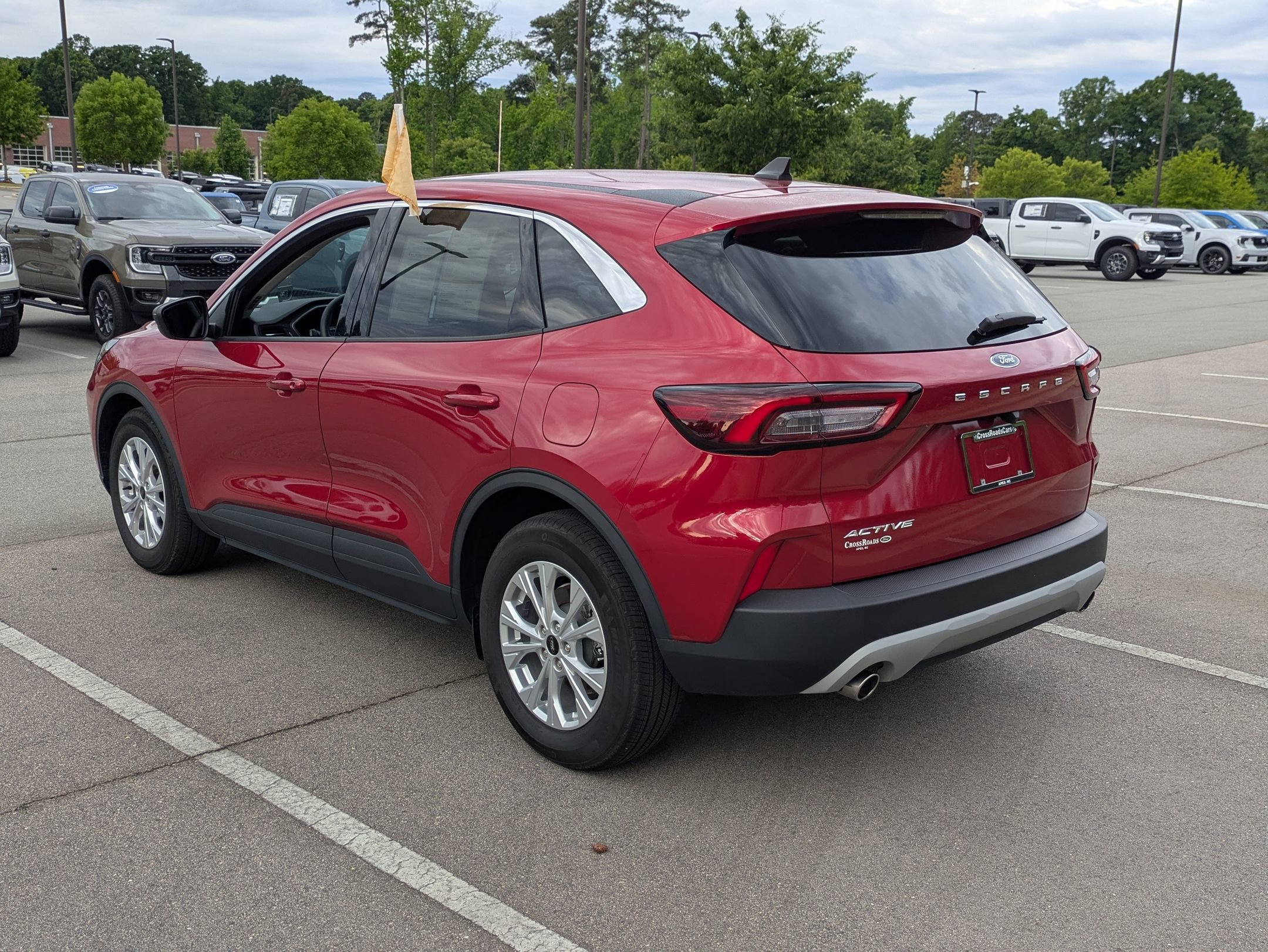 Certified 2023 Ford Escape Active w/ Cold Weather Package FWD image 4