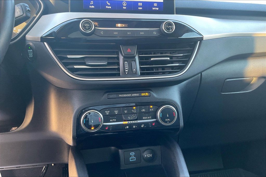 Certified 2022 Ford Escape SE w/ SE Sport Appearance Package AWD/4WD image 35
