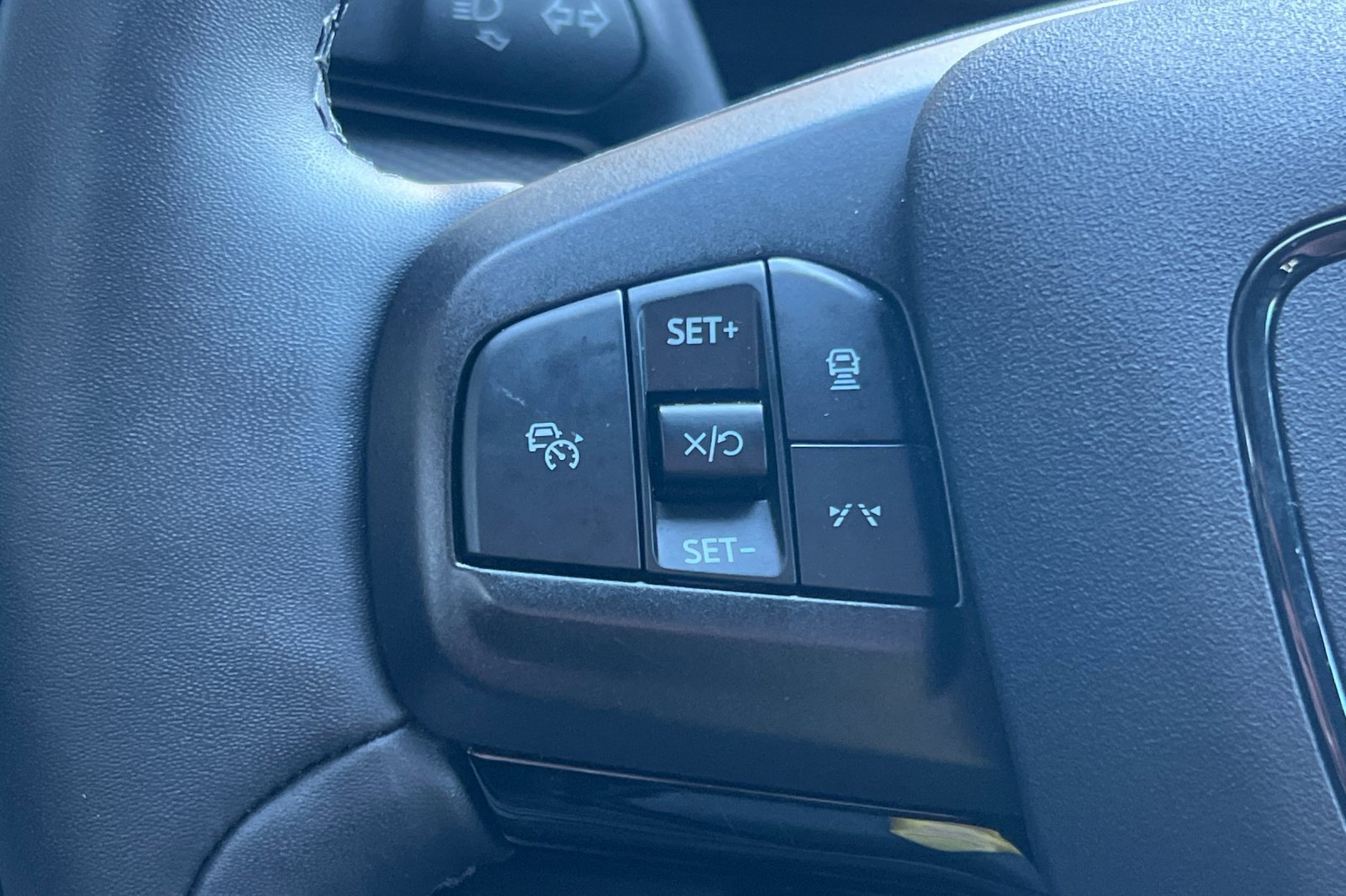 Certified 2021 Ford Mustang Mach-E Select w/ Comfort/Appearance Package image 34