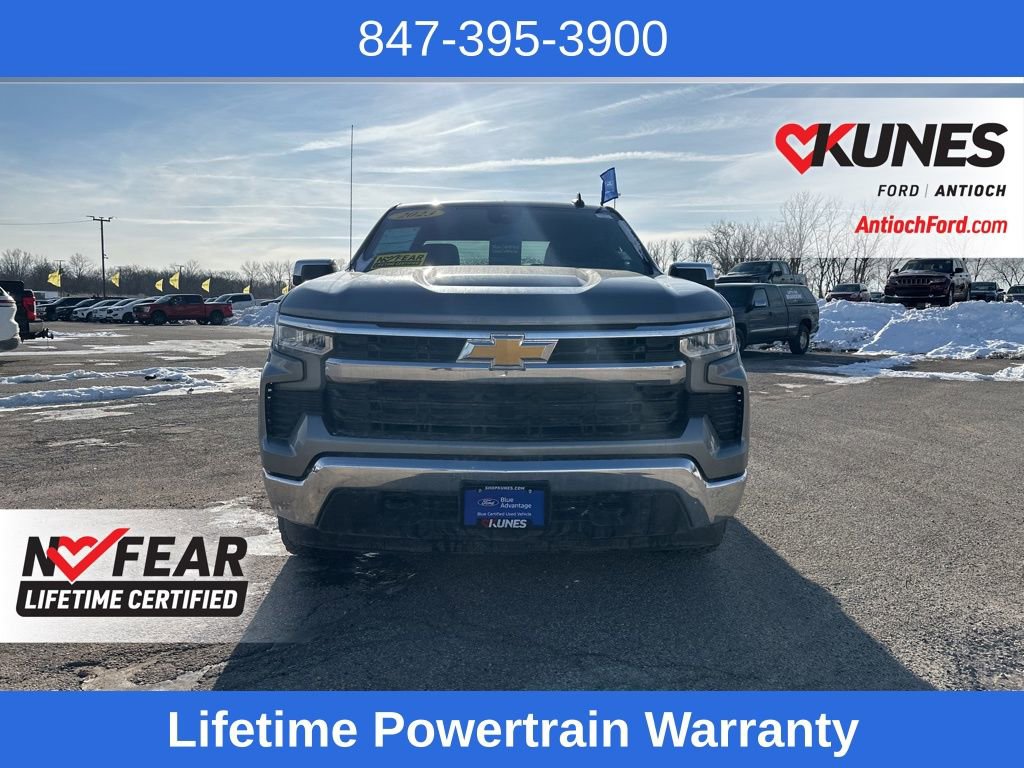 Used 2023 Chevrolet Silverado 1500 LT image 2