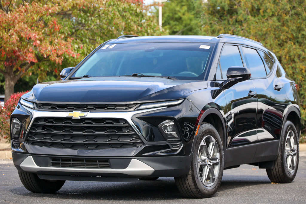 Used 2024 Chevrolet Blazer LT w/ Convenience Package FWD image 15