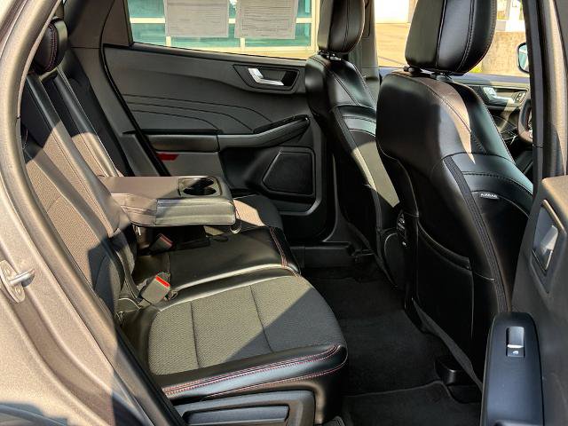 Certified 2023 Ford Escape ST-Line AWD/4WD image 21