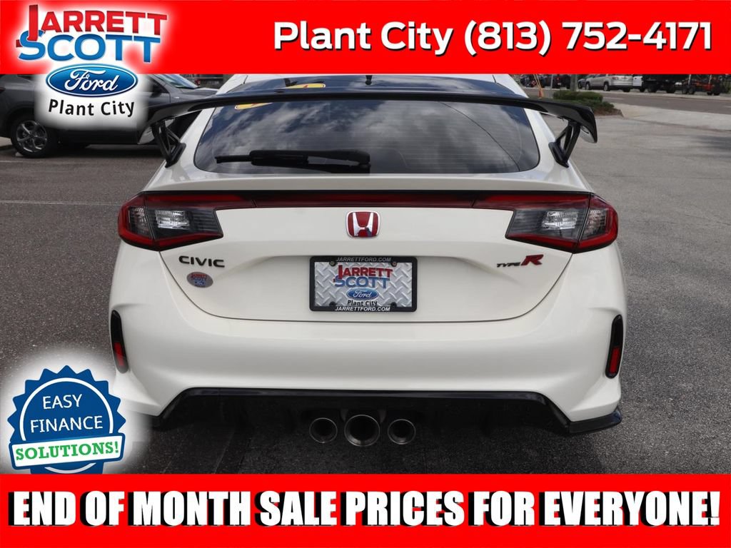 Used 2024 Honda Civic Type R image 1