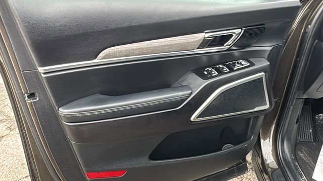 Used 2022 Kia Telluride EX w/ EX Premium Package image 12