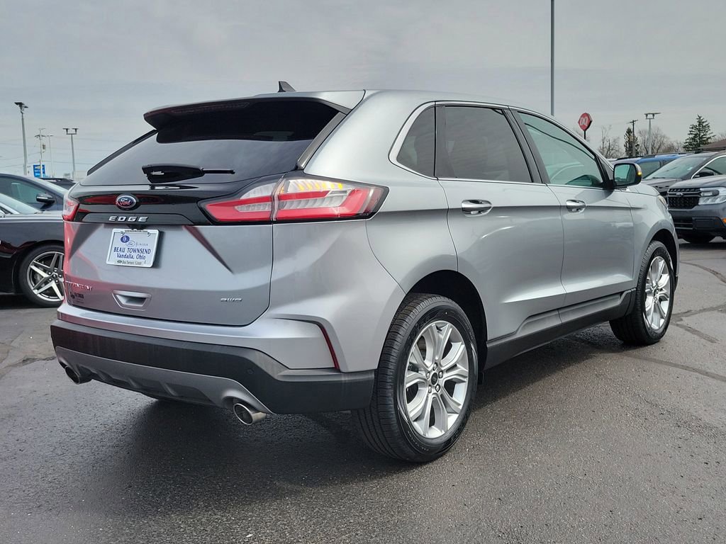 Certified 2024 Ford Edge Titanium image 5