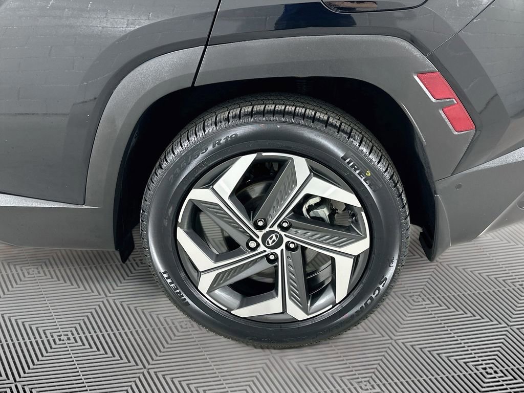 Used 2022 Hyundai Tucson Limited w/ Cargo Package AWD/4WD image 26
