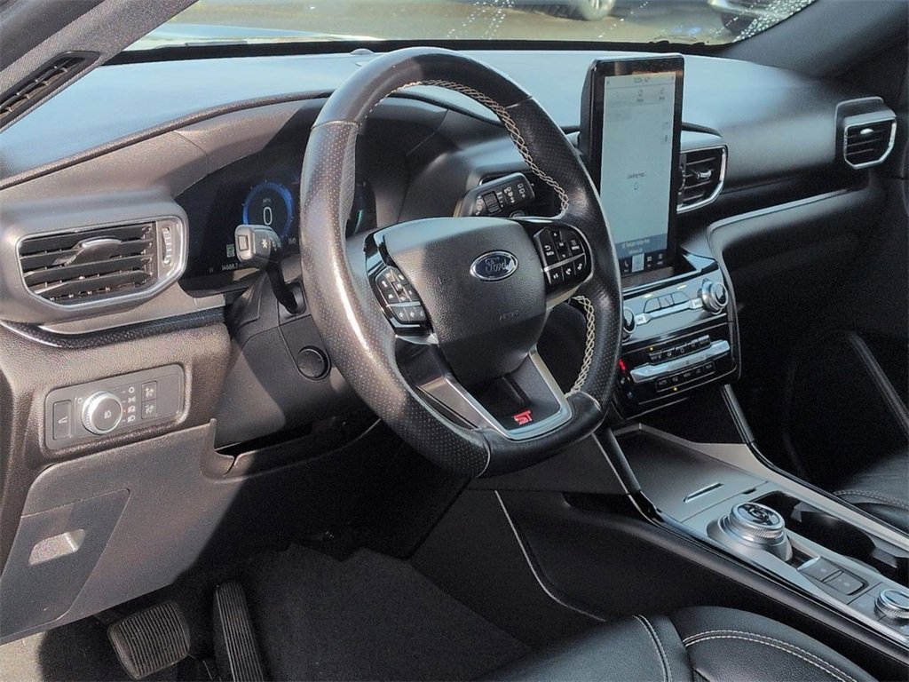 Certified 2022 Ford Explorer ST w/ Equipment Group 401A image 11