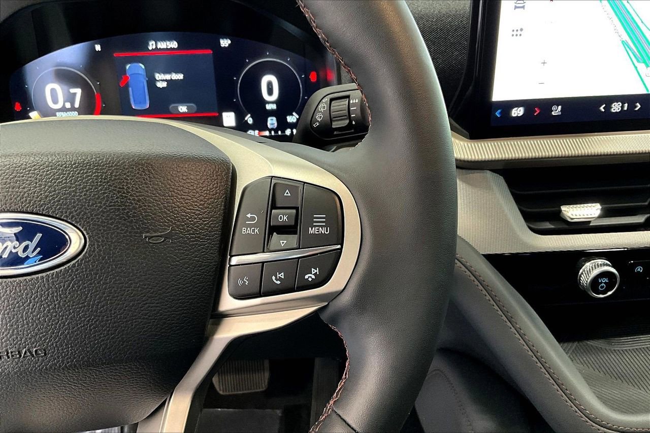 Certified 2026 Ford Explorer Active w/ Active Comfort Package image 22