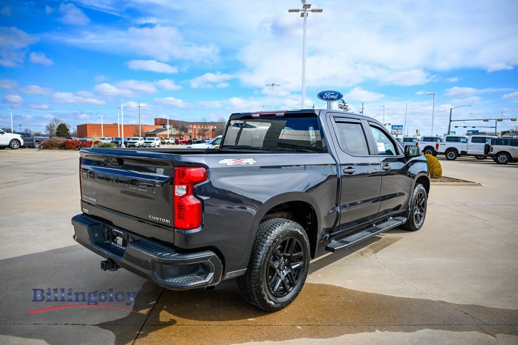 Used 2022 Chevrolet Silverado 1500 Custom image 7