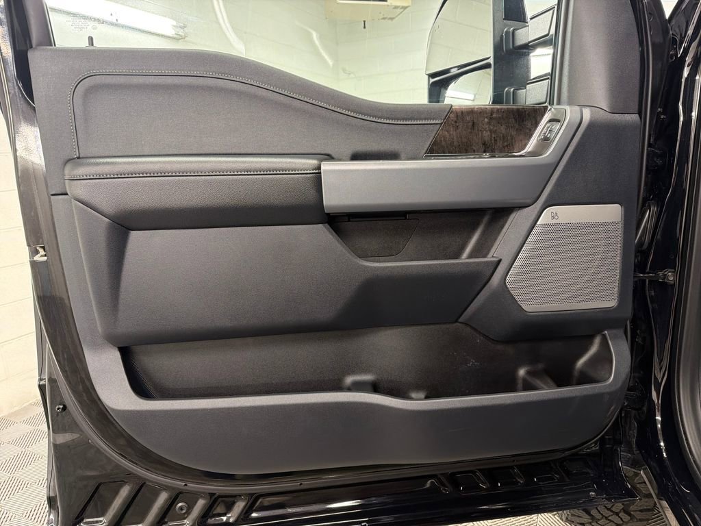 Certified 2024 Ford F250 Lariat w/ Lariat Ultimate Package image 16