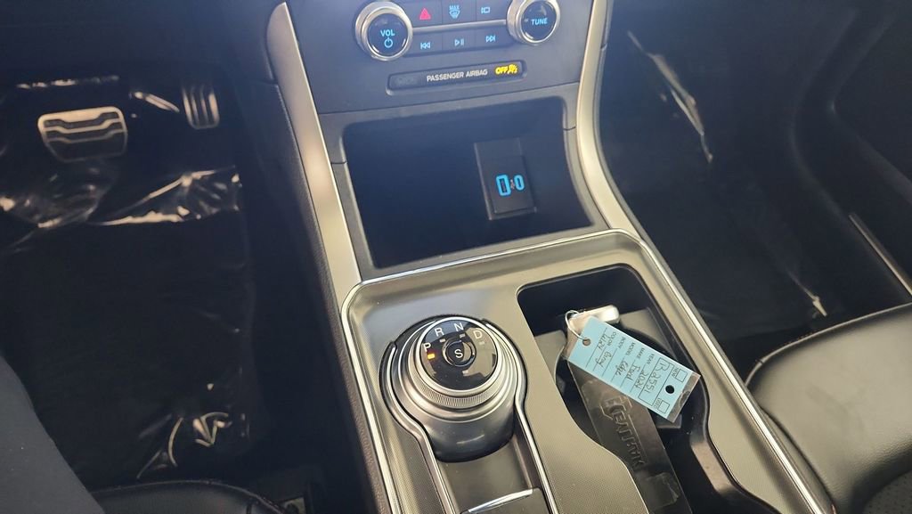 Certified 2024 Ford Edge ST-Line image 29