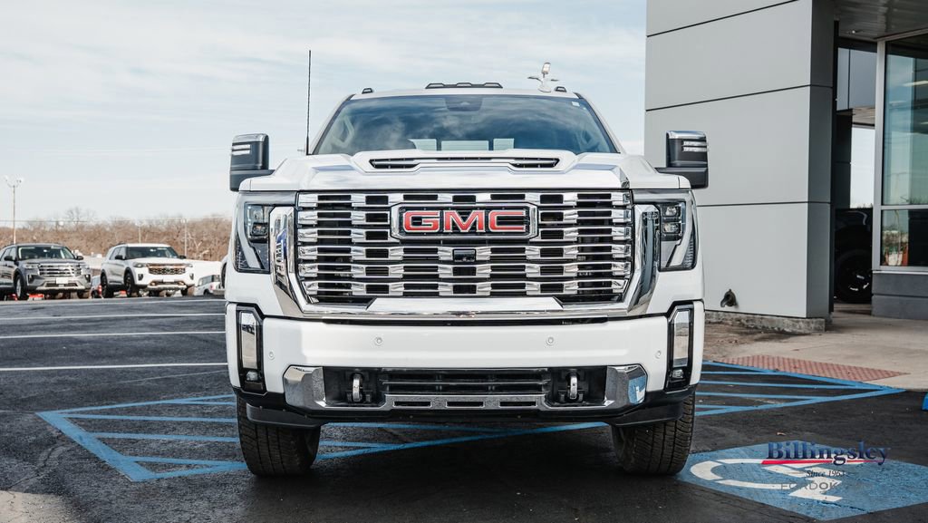 Used 2024 GMC Sierra 2500 Denali w/ Denali Reserve Package image 7