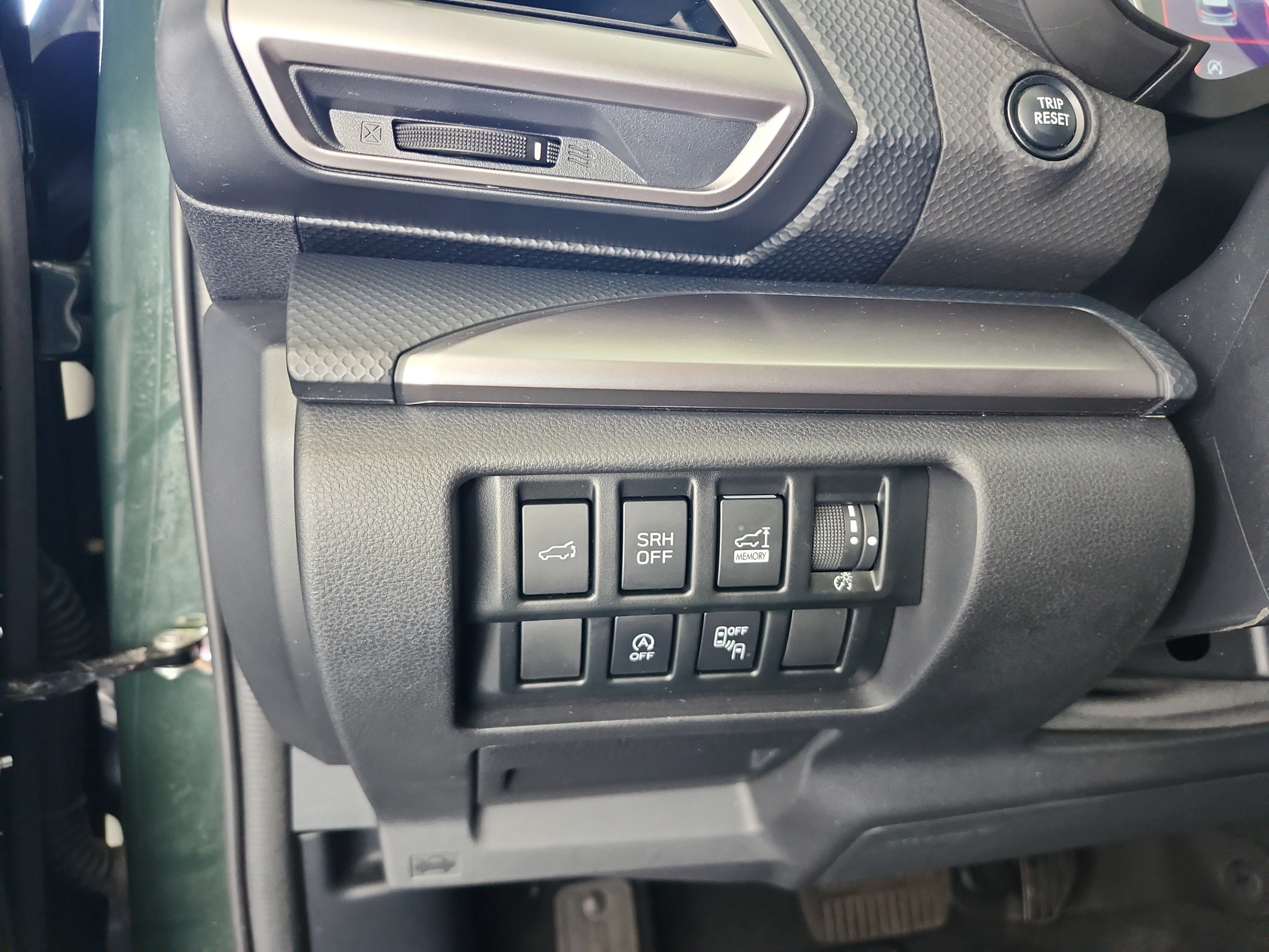 Used 2024 Subaru Forester Premium AWD/4WD image 13