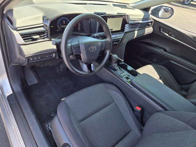 Used 2025 Toyota Camry LE FWD image 22