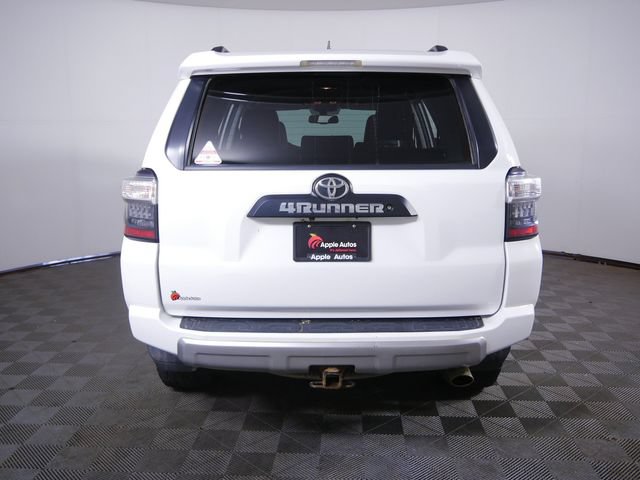 Used 2018 Toyota 4Runner TRD Off-Road Premium AWD/4WD image 8