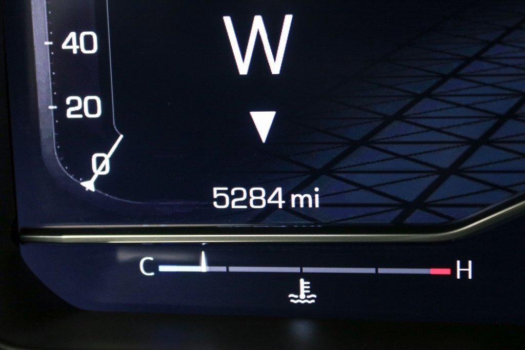 Used 2025 GMC Sierra 1500 Elevation image 19