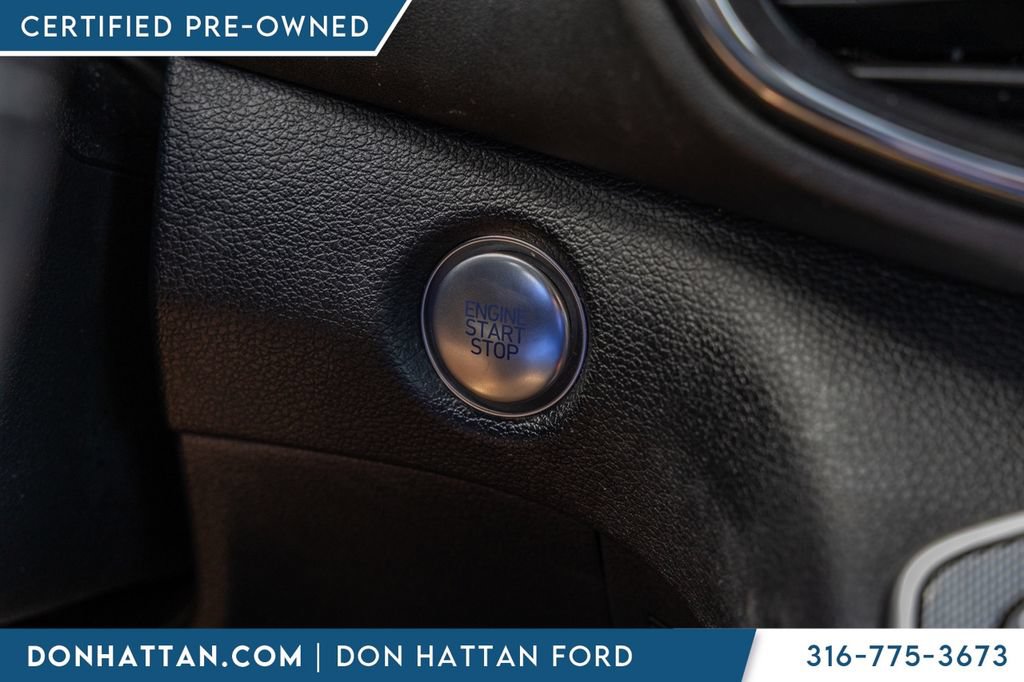 Used 2023 Hyundai Santa Fe SEL FWD image 16