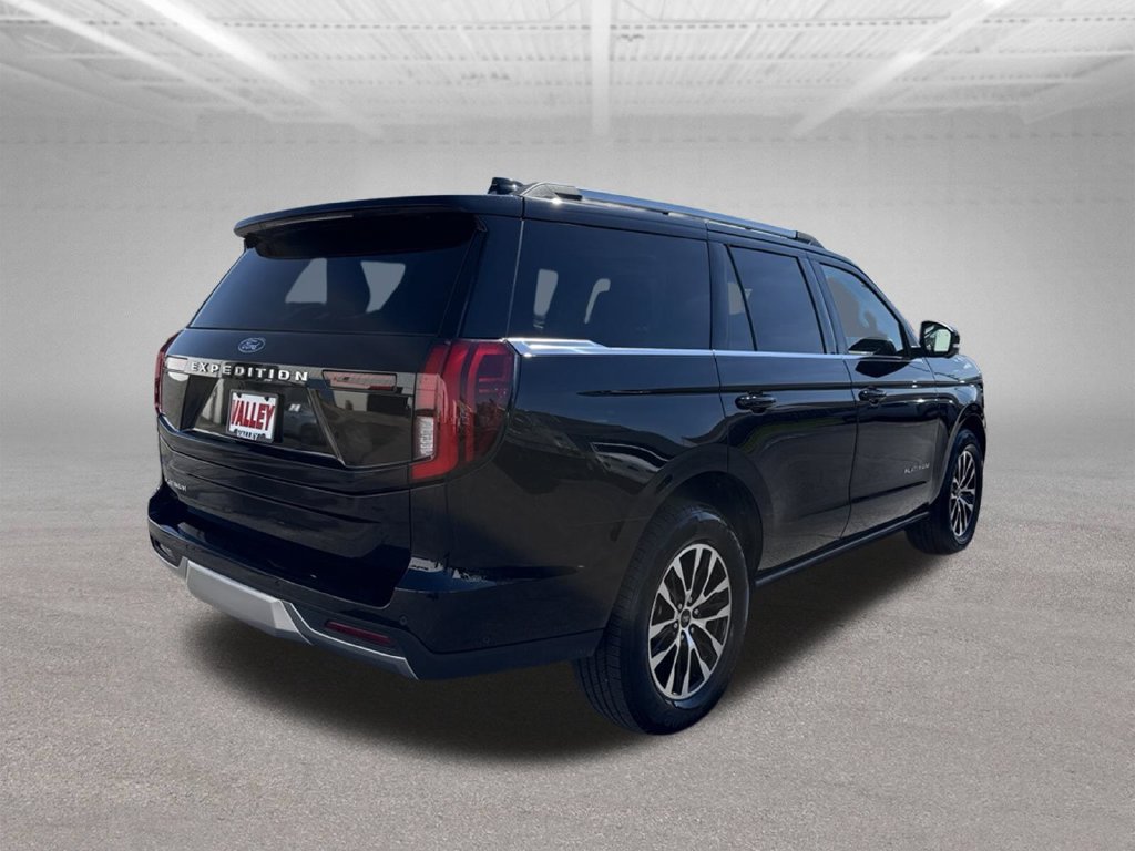 Certified 2025 Ford Expedition Platinum AWD/4WD image 12