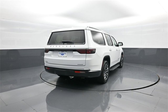 Used 2022 Jeep Wagoneer Series III image 7