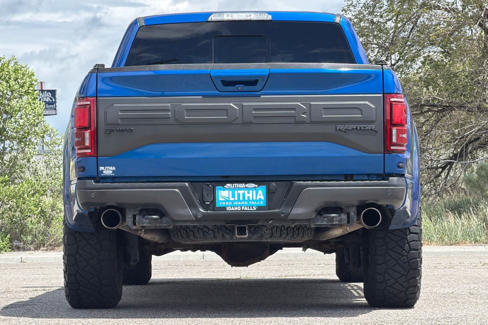 Certified 2017 Ford F150 Raptor w/ Equipment Group 802A Luxury AWD/4WD image 7