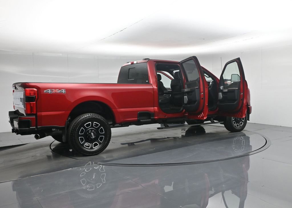 Certified 2024 Ford F250 Platinum image 35